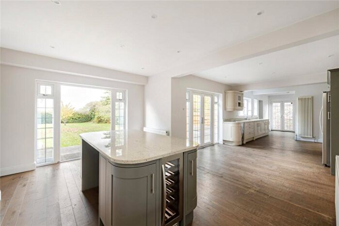 5 Bedroom Detached House For Sale In Grimwade Avenue, Addiscombe, Croydon, CR0