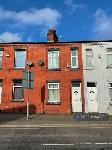 2 Bedroom Terraced House To Rent In Old Road, Failsworth, Manchester, M35