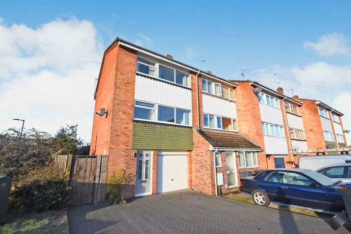 4 Bedroom End Of Terrace House To Rent In Heath Row, Bishops Stortford, CM23
