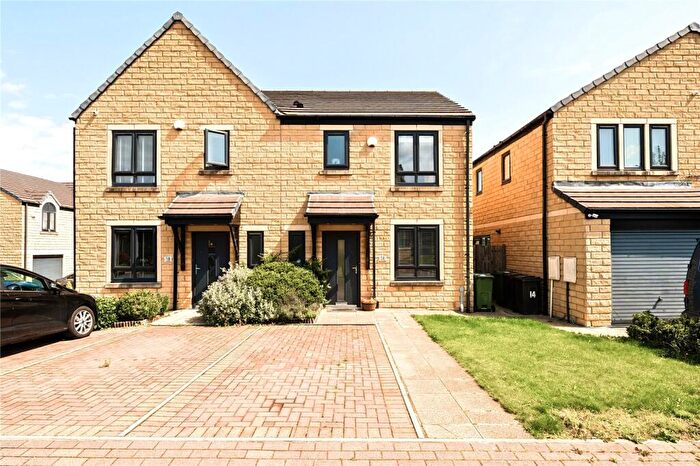2 Bedroom Semi-Detached House For Sale In Mill Rise, Huddersfield, West Yorkshire, HD4