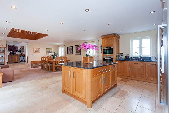 4 Bedroom Barn Conversion For Sale In Puddlebank Lane, Congleton, CW12