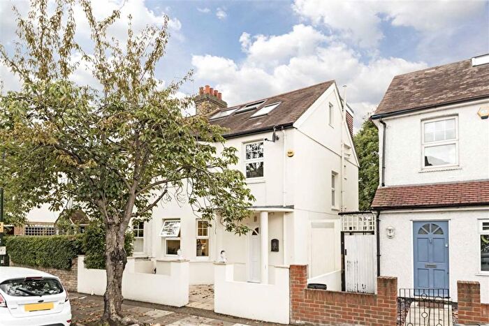 5 Bedroom Semi-Detached House To Rent In Marksbury Avenue, Kew, TW9