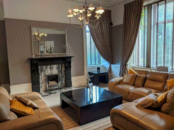 2 Bedroom Apartment To Rent In Kings Gate, Ewood House, Aberdeen, AB15