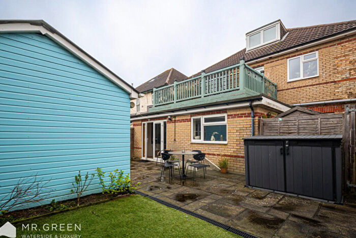 4 Bedroom Apartment For Sale In Darracott Road, Bournemouth, BH5