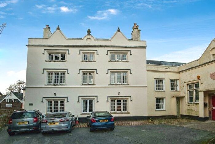 2 Bedroom Terraced House To Rent In Graystones Court, Honiton, EX14