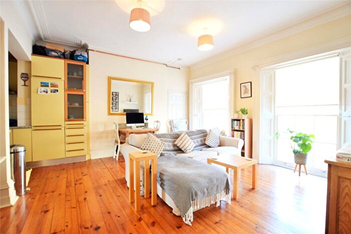 1 Bedroom Apartment To Rent In Wrenbury Court, Eldon Road, Reading, Berkshire, RG1