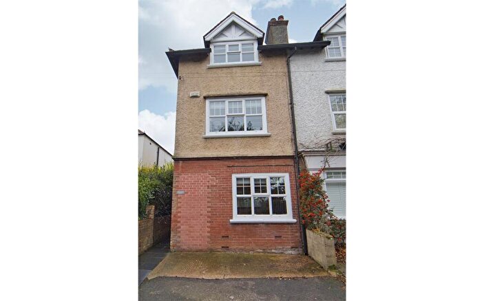 4 Bedroom Semi-Detached House For Sale In Sea Street, St. Margarets-at-Cliffe, Dover, Kent, CT15