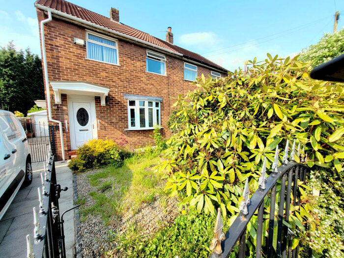 3 Bedroom Semi-Detached House To Rent In Nawark Road, Swinton, M27