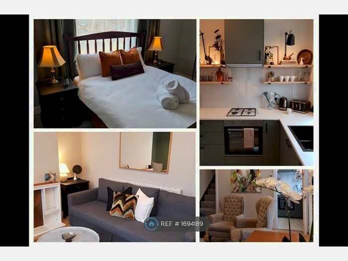 2 Bedroom Terraced House To Rent In Westbourne Avenue, Leeds, LS11