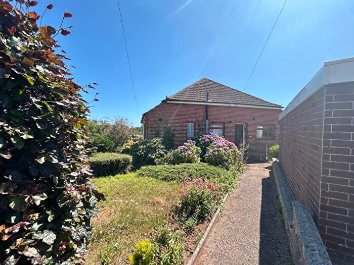 2 Bedroom Bungalow For Sale In Fox Road, Exeter, EX4