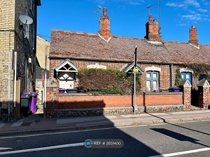 1 Bedroom End Of Terrace House To Rent In The Alms Houses, Royston, SG8