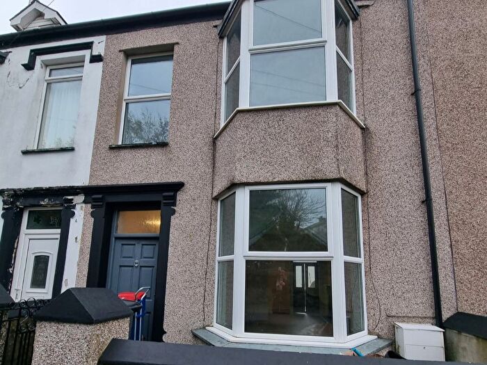 3 Bedroom Terraced House To Rent In Plashyfryd Terrace, Holyhead, LL65