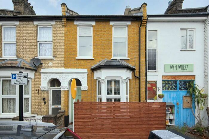 1 Bedroom Flat To Rent In Lynmouth Road, London, Walthamstow, E17