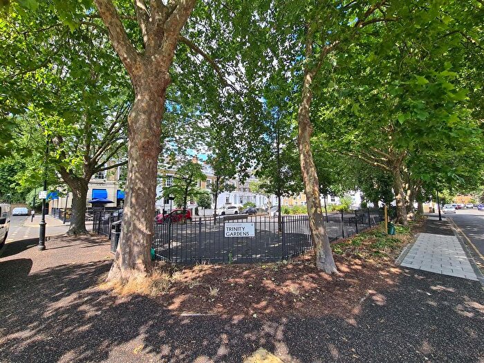 2 Bedroom Flat To Rent In Trinity Gardens, Brixton, SW9