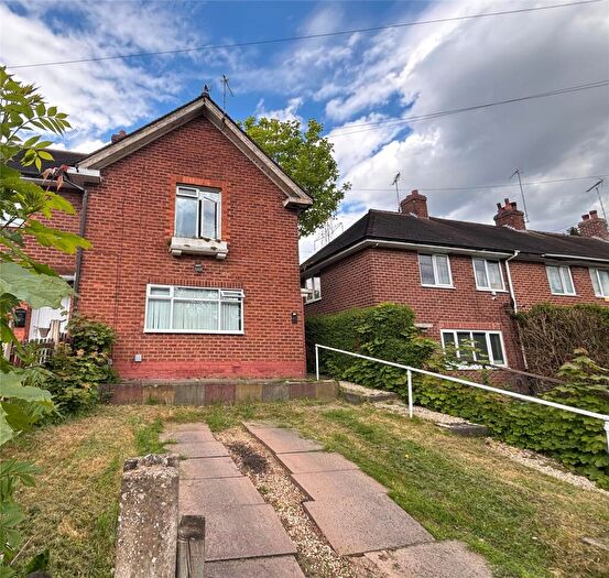 3 Bedroom Semi Detached House For Sale In Swinford Road, Birmingham, West Midlands, B29