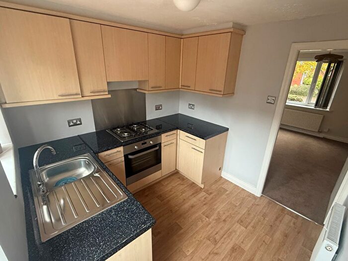 1 Bedroom Flat To Rent In Beamont Drive, Ashton-On-Ribble, PR1