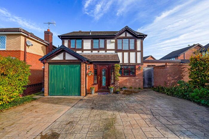 3 Bedroom Detached House For Sale In Killerton Park Drive, West Bridgford, Nottingham, Nottinghamshire, NG2