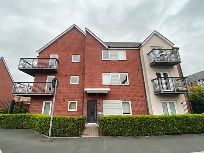 2 Bedroom Flat To Rent In Highmarsh Crescent, West Didsbury, Manchester, M20
