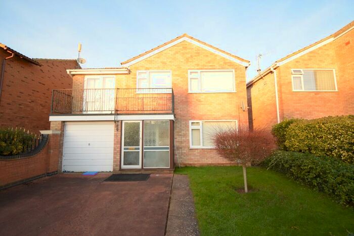 4 Bedroom Detached House To Rent In Churchill Close, Rothwell, NN14