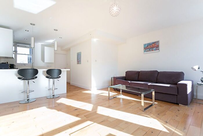 1 Bedroom Flat To Rent In Bronsart Road, London, SW6
