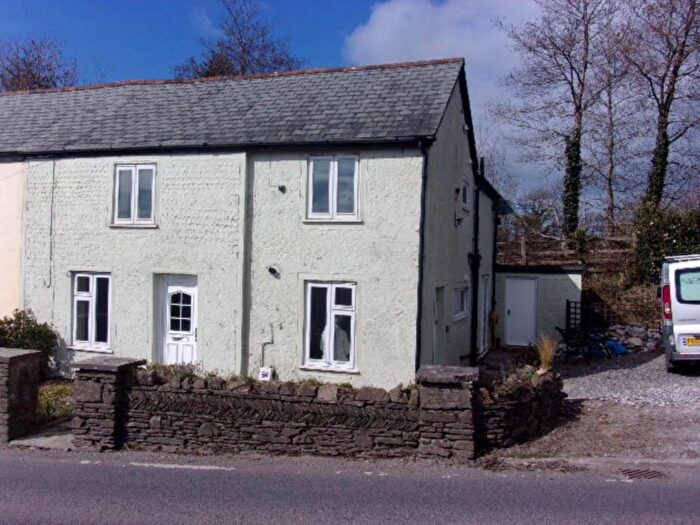 4 Bedroom Semi-Detached House To Rent In Victoria Road, Camelford, PL32