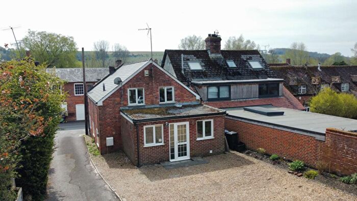 1 Bedroom Flat To Rent In High Street, Ramsbury, SN8