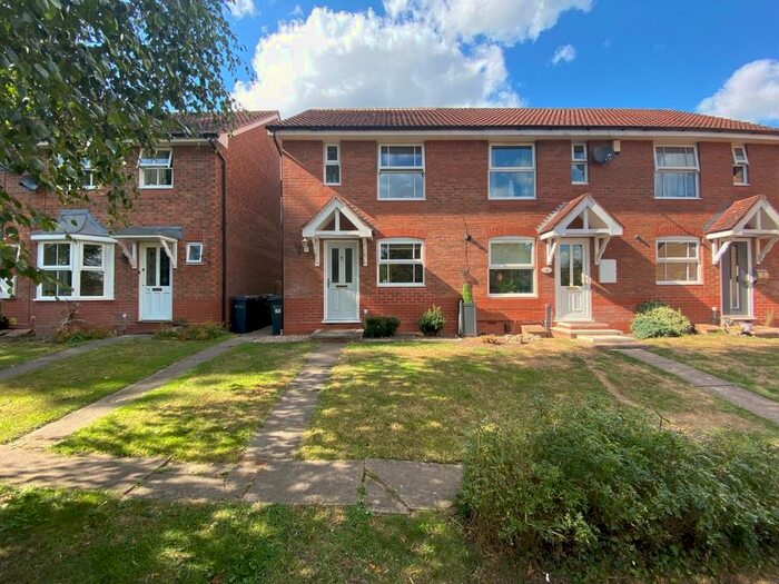 2 Bedroom End Of Terrace House To Rent In Winster Avenue, Dorridge, Solihull, B93
