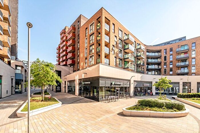 1 Bedroom Flat For Sale In Smithy Lane, Hounslow, TW3