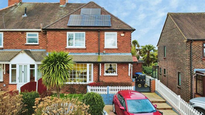 3 Bedroom Semi Detached House For Sale In Bursley Way, Newcastle, ST5