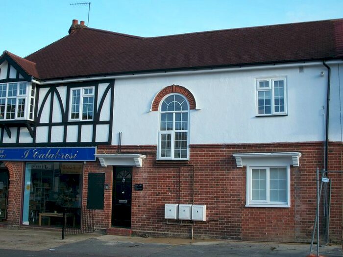 1 Bedroom Flat To Rent In Chipstead Valley Road, Coulsdon, CR5