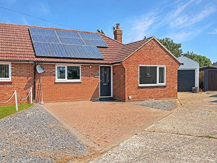2 Bedroom Semi Detached House To Rent In Cornwall Gardens, Braintree, CM7