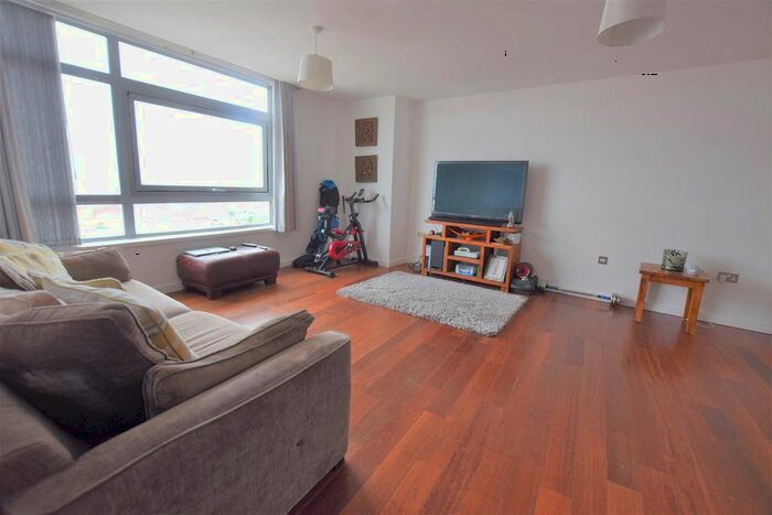 1 Bedroom Flat To Rent In Old Hall Street, Liverpool, L3