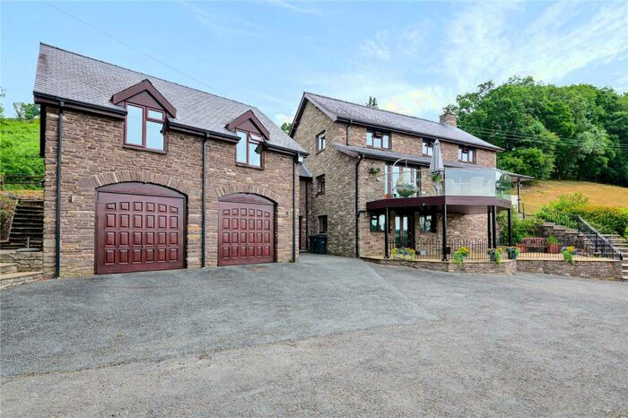 6 Bedroom Detached House For Sale In Llandeilo Graban, Builth Wells, Powys, LD2