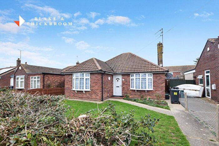 3 Bedroom Detached Bungalow For Sale In Douglas Road, Clacton-on-Sea, CO15