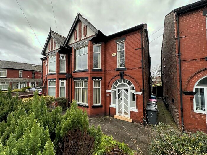 4 Bedroom Semi-Detached House To Rent In Kildare Road, Swinton, M27