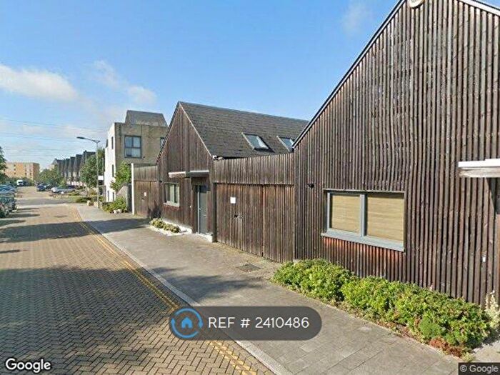 4 Bedroom Semi-Detached House To Rent In Lawes Way, Barking, IG11