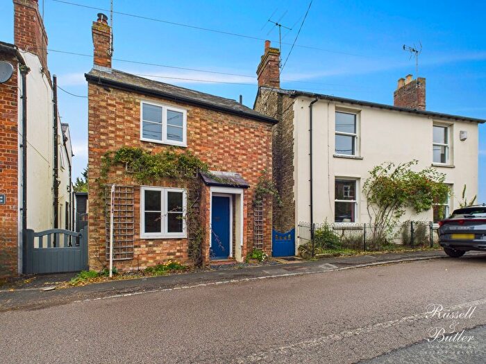 3 Bedroom Detached House For Sale In Main Street, Chackmore, MK18