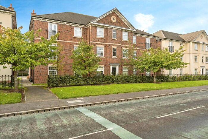 2 Bedroom Flat For Sale In Rosso Close, Doncaster, South Yorkshire, DN4