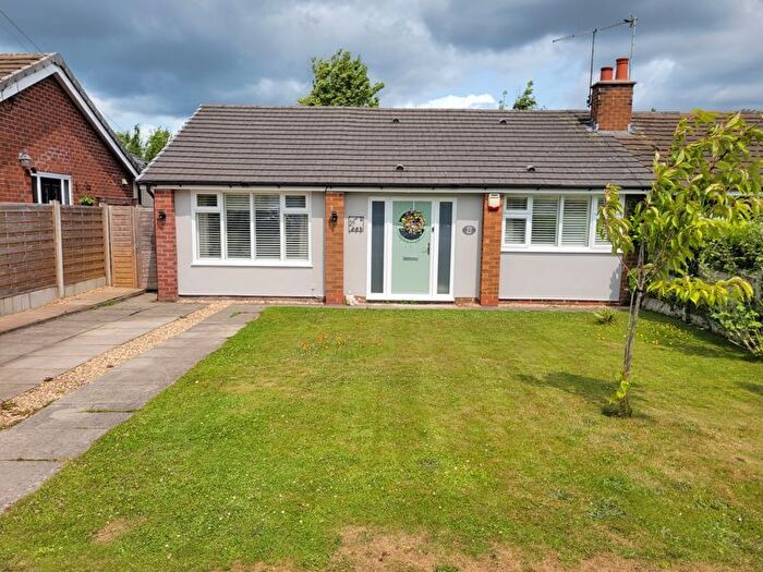 2 Bedroom Bungalow For Sale In Birchwood Drive, Lower Peover, WA16