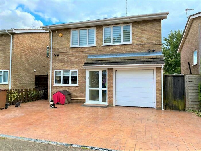 4 Bedroom House To Rent In Bennett Road, Red Lodge, Bury St. Edmunds, IP28