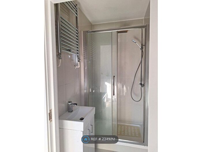 Studio To Rent In Dyke Road, Brighton, BN1