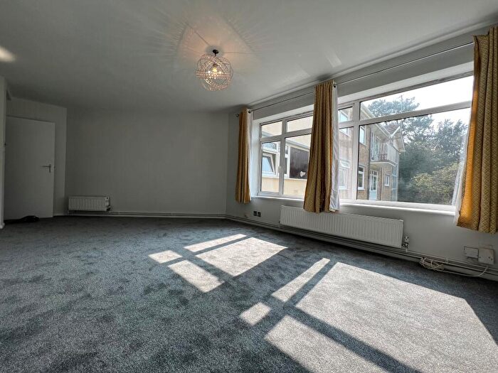 3 Bedroom Apartment To Rent In Leahurst Court Road, Preston Park, Brighton, BN1