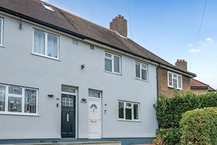 3 Bedroom Terraced House For Sale In Bloomhall Road, London, SE19
