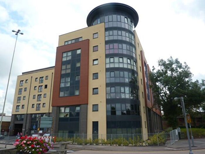 2 Bedroom Flat To Rent In Flanders Court, - St Albans Road, Watford, WD17