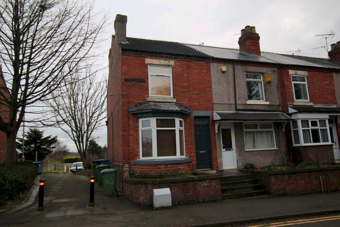 2 Bedroom End Of Terrace House To Rent In Leeming Lane South, Mansfield Woodhouse, NG19