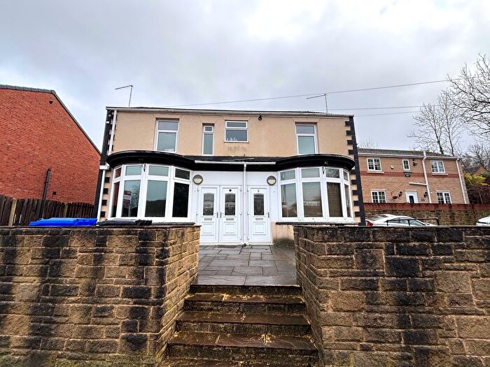 2 Bedroom Flat To Rent In Sheffield Road, Chesterfield, S41