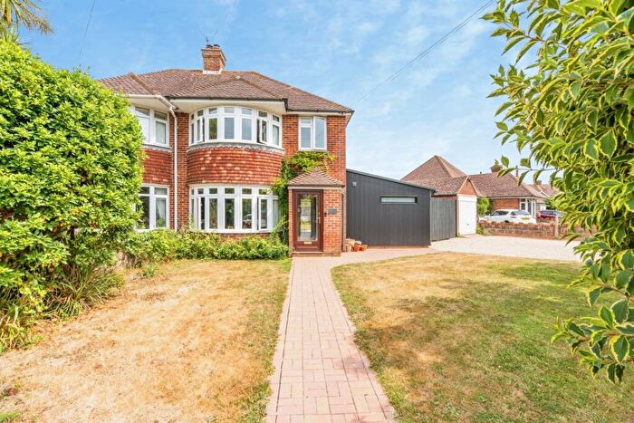 4 Bedroom Semi-Detached House To Rent In Graydon Avenue, Chichester, West Sussex, PO19