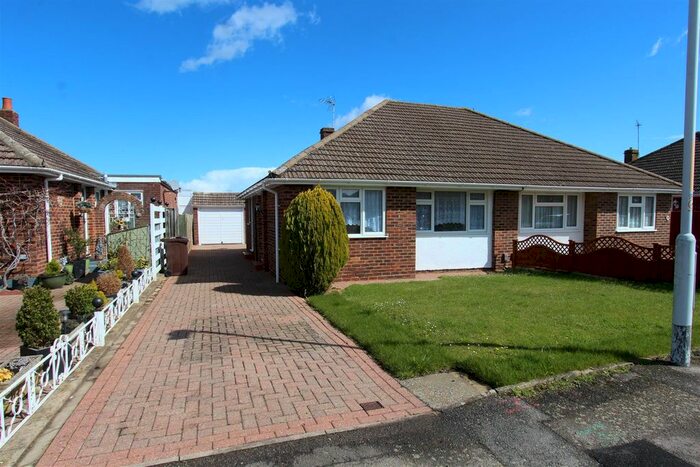 2 Bedroom Semi-Detached Bungalow To Rent In Woodside Gardens, Sittingbourne, ME10