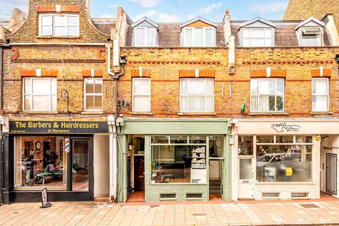 Studio To Rent In Crown Road, Twickenham, TW1