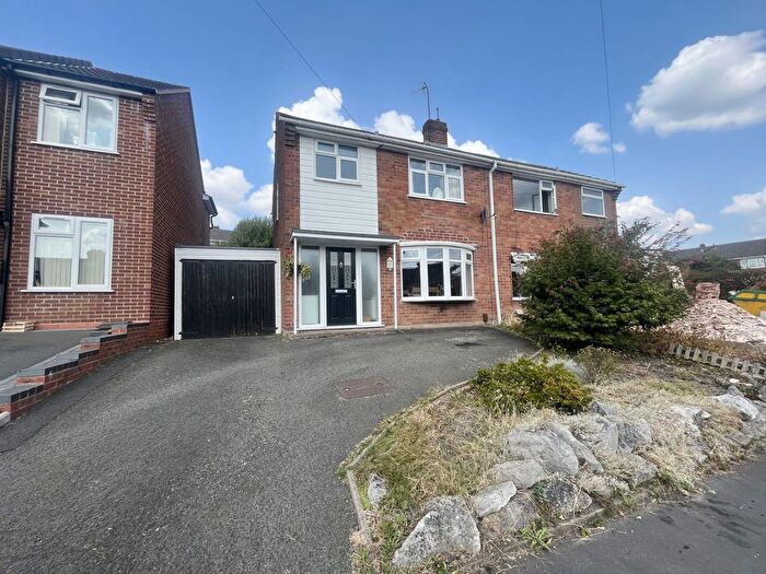 3 Bedroom Semi-Detached House For Sale In Wychbury Road, Brierley Hill, DY5